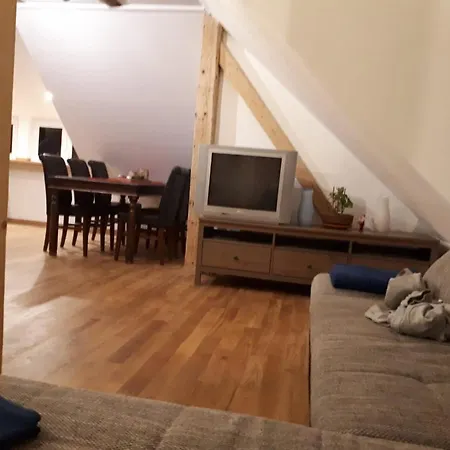Lehmvilla 3,5 Appartement *