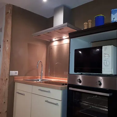 Lehmvilla 3,5 Appartement *